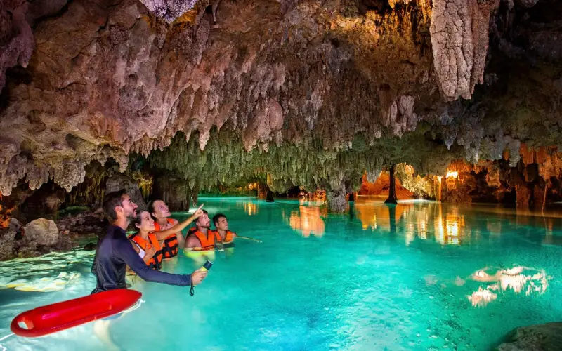 b cenote subterraneo cancun exploracion